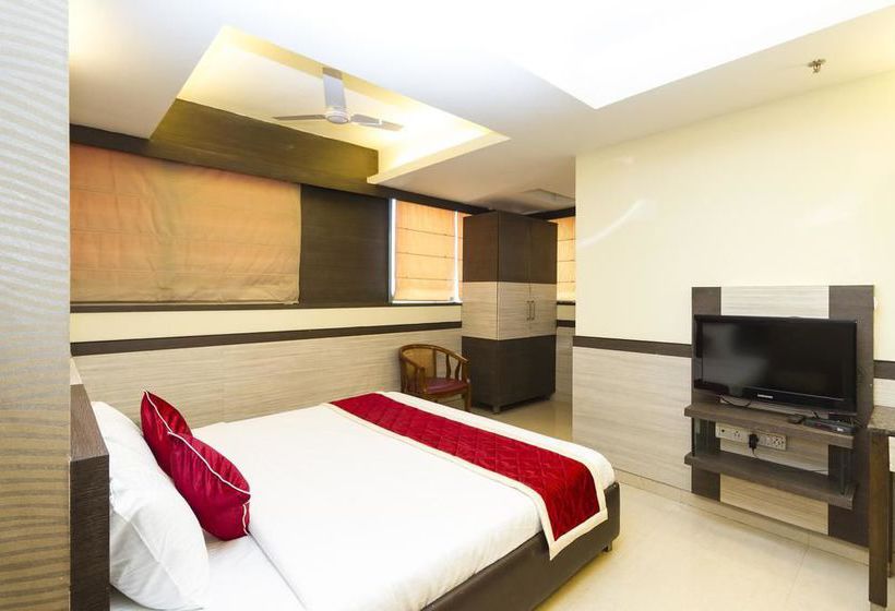 Hotel Oyo Rooms Vijayanagar 9