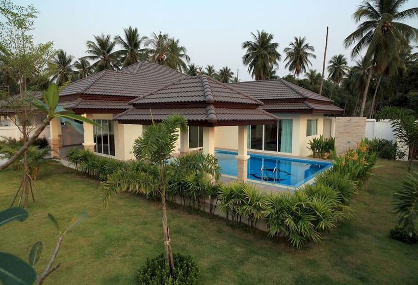 Unique Paradise Resort Bang Lamung