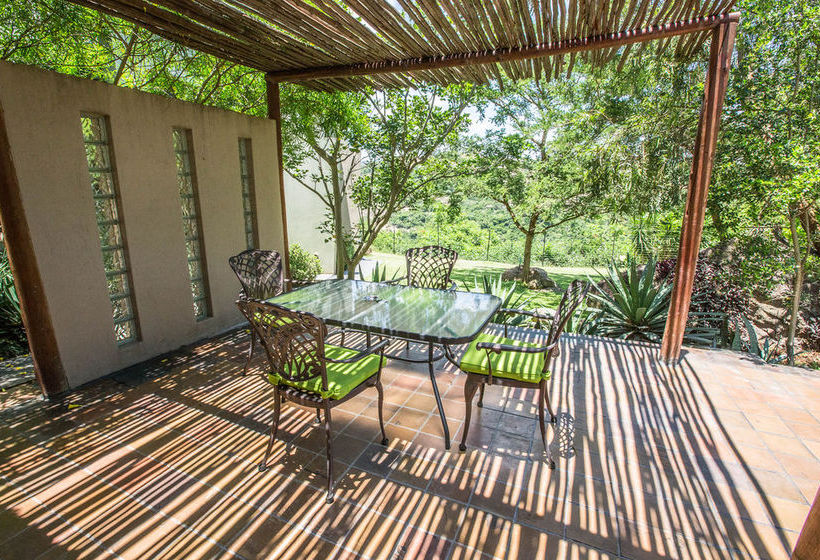 Pension La Roca Guest House 19