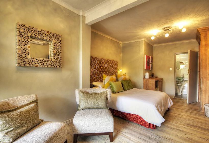 Pension La Roca Guest House 4