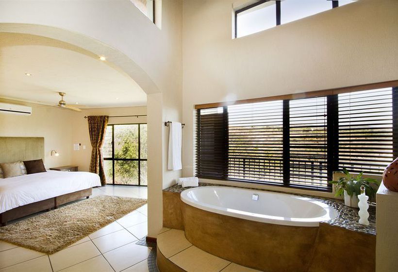 Pension La Roca Guest House 6