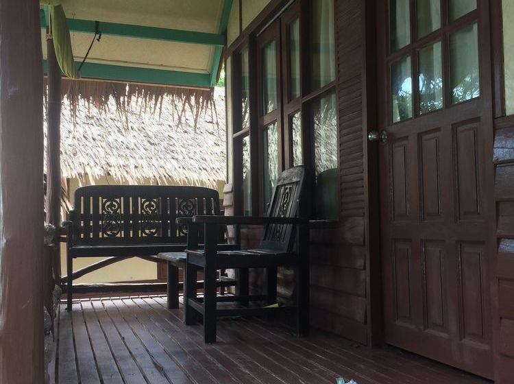 Hotel Smile Bungalows 12