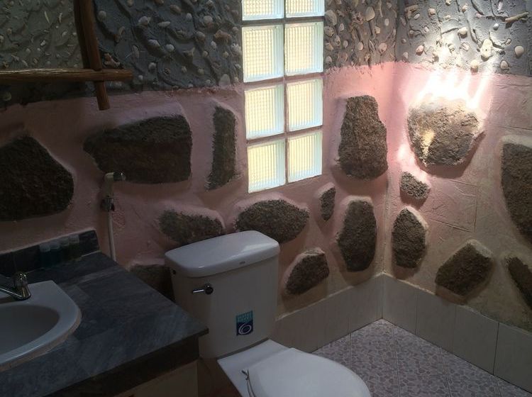 Hotel Smile Bungalows 13