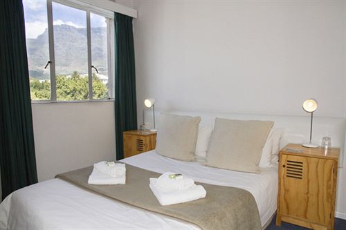 Hostel Once In Cape Town 11