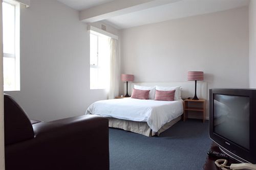 Hostel Once In Cape Town 14