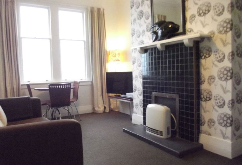 Hotel Apartments At St Clair South Island