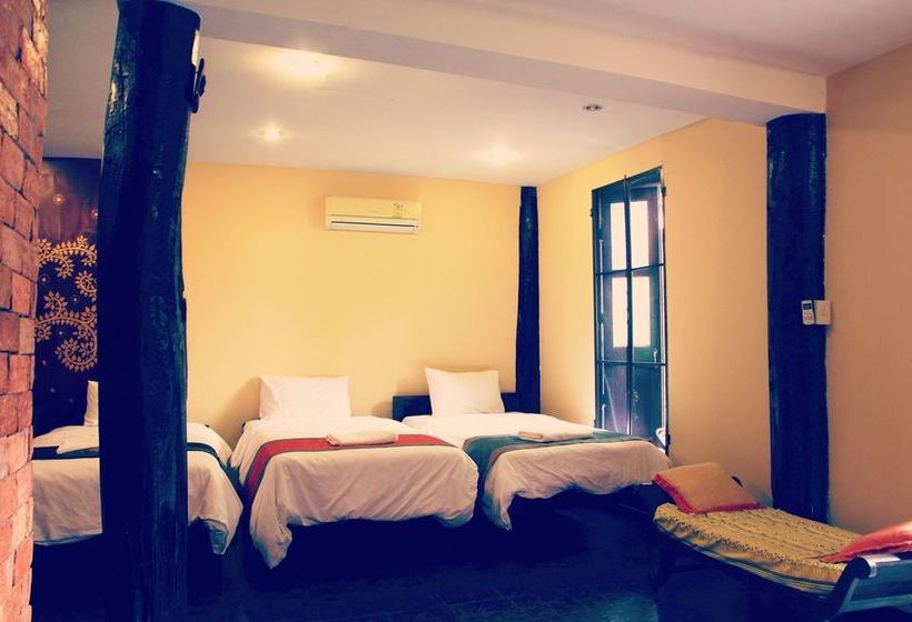 Hotel Sawadeeka Garden Resort 9