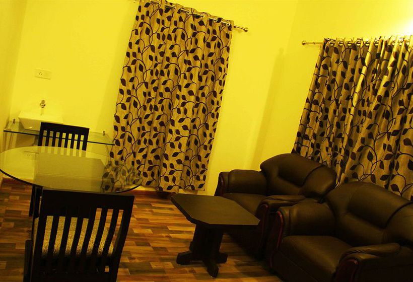 Hotel Green Trees Munnar 11