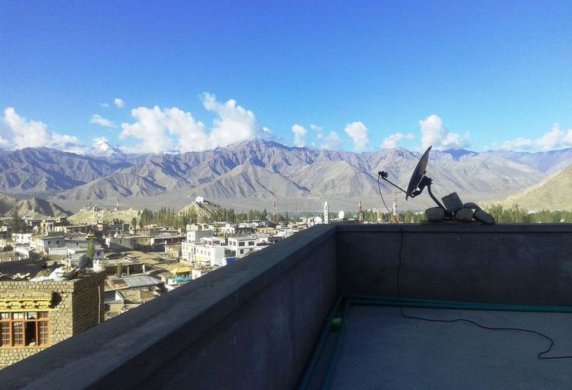 Pension Ladakh Continental 12