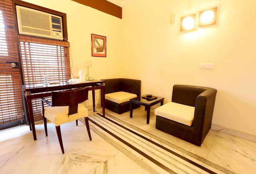 Hotel Oyo Rooms Signature Tower Gurgaon 10