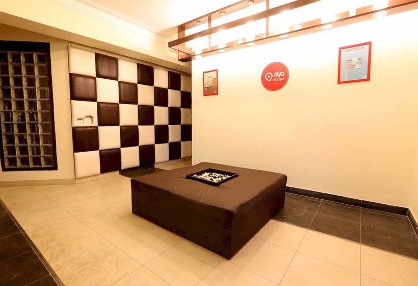 Hotel Oyo Rooms Signature Tower Gurgaon 4