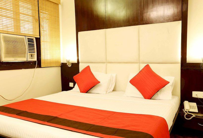 Hotel Oyo Rooms Signature Tower Gurgaon 7