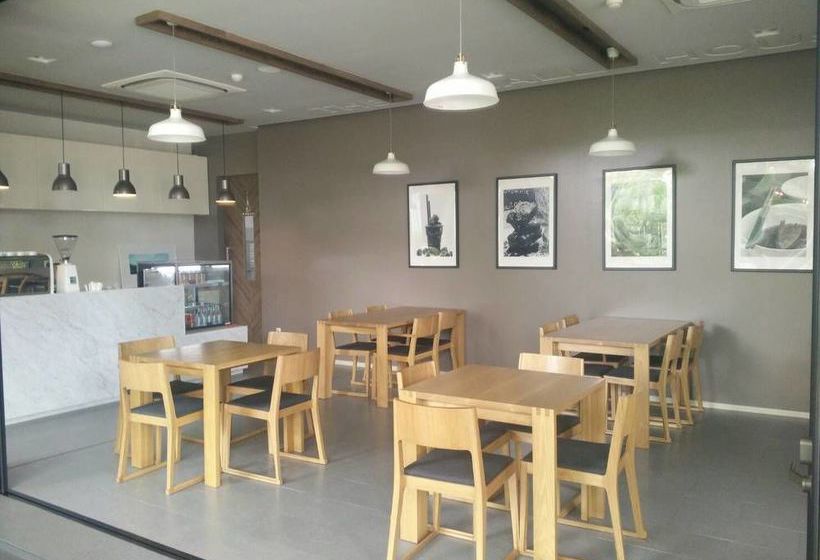 Hotel Bakaam Boutique Resort 4