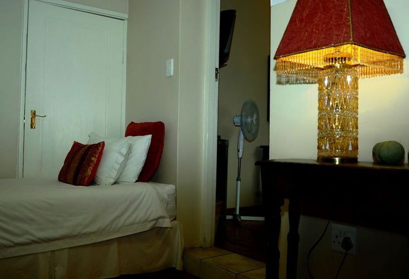 Pension 7th Street Guesthouse 2