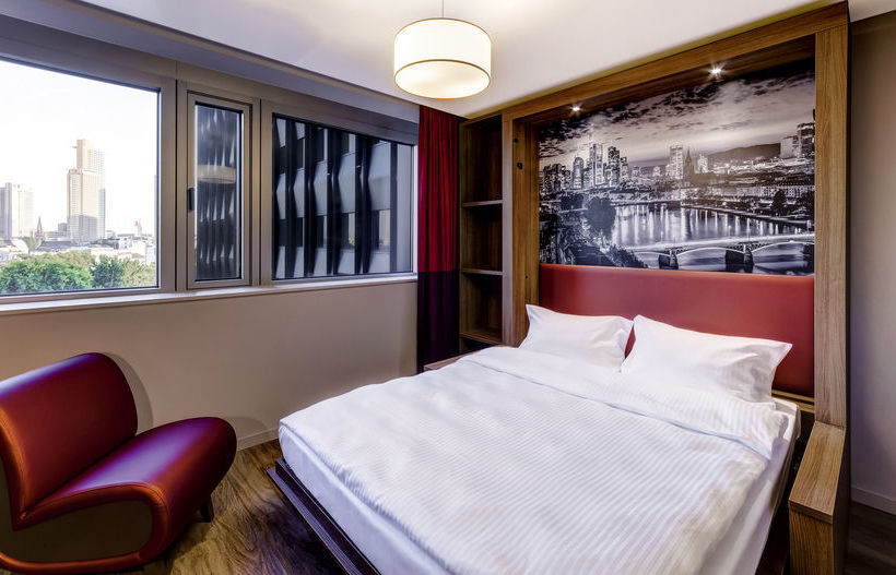 Aparthotel Adagio Frankfurt City Messe 13