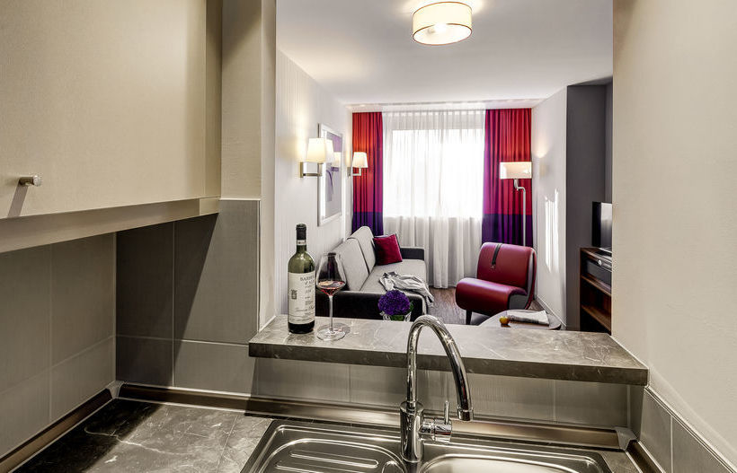 Aparthotel Adagio Frankfurt City Messe 15