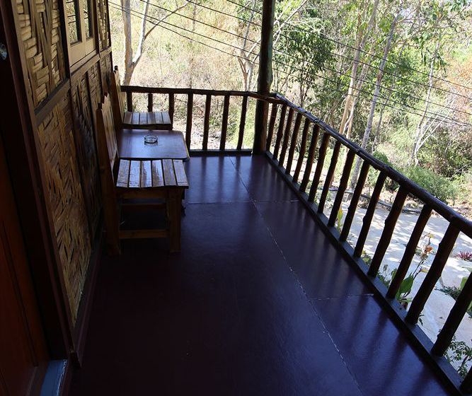 Phi Phi Jungle Hill Bungalow 16