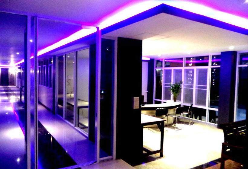 Hotel The Avail Ayutthaya