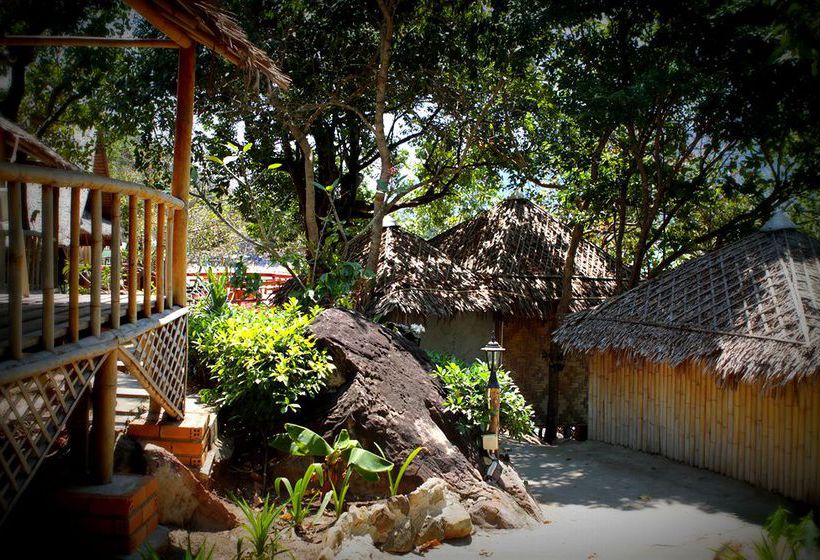 Hotel Phi Phi Cozy Sea Front Resort 10