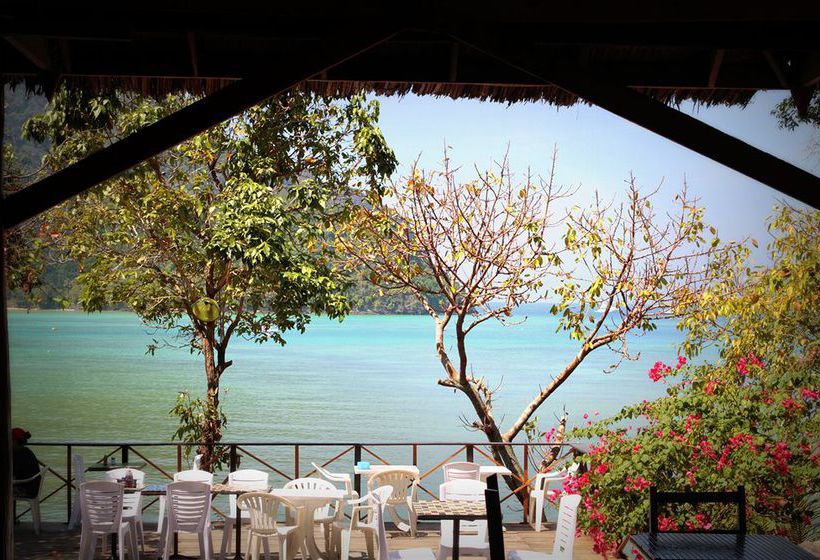 Hotel Phi Phi Cozy Sea Front Resort 13