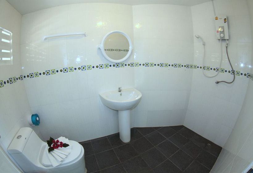 Hotel Phi Phi Cozy Sea Front Resort 3