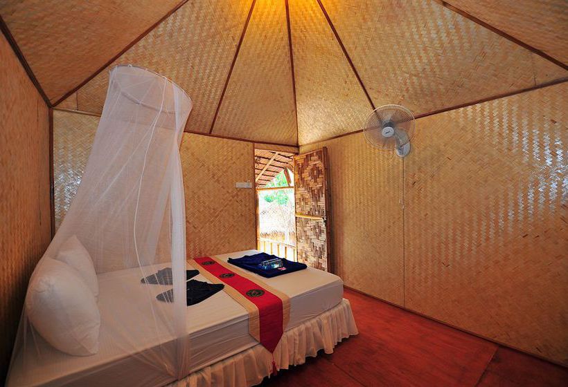 Hotel Phi Phi Cozy Sea Front Resort 4