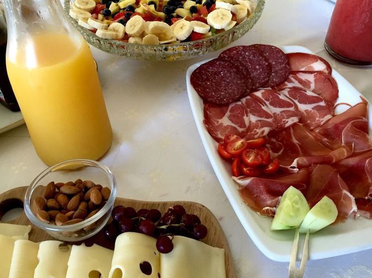 Pensión 5 Options - Guest House 15