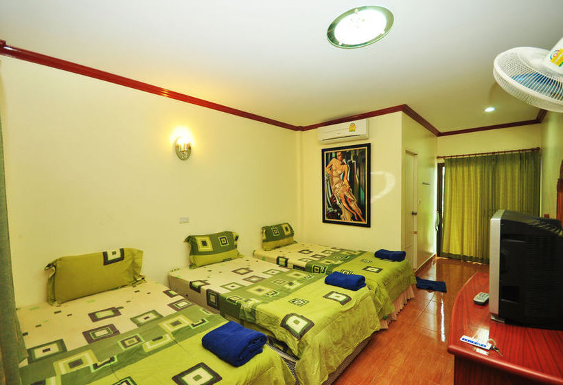 Hostel Harmony House 18