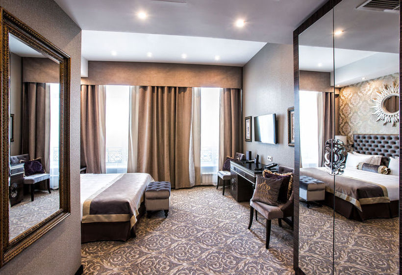 Majestic Boutique Hotel Deluxe 5