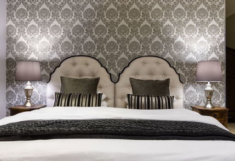 Pensão Riverside Estate 11