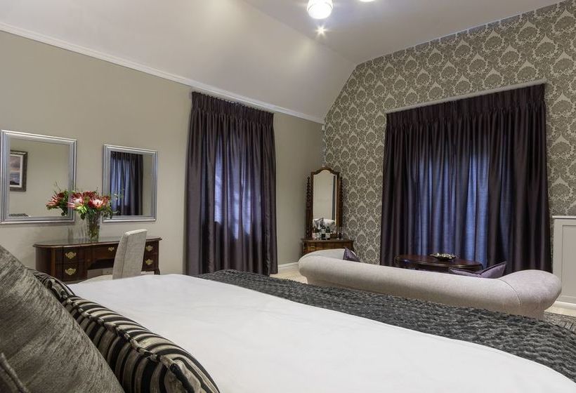 Pensão Riverside Estate 17