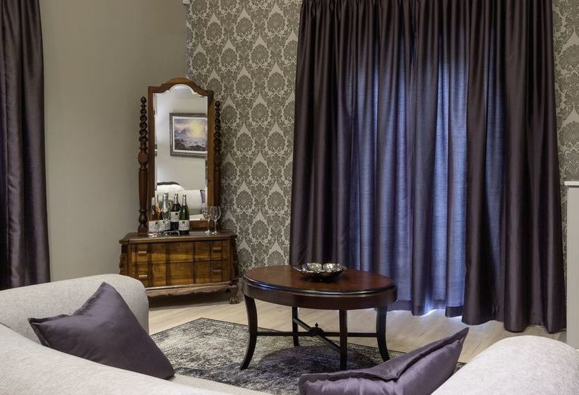 Pensão Riverside Estate 18