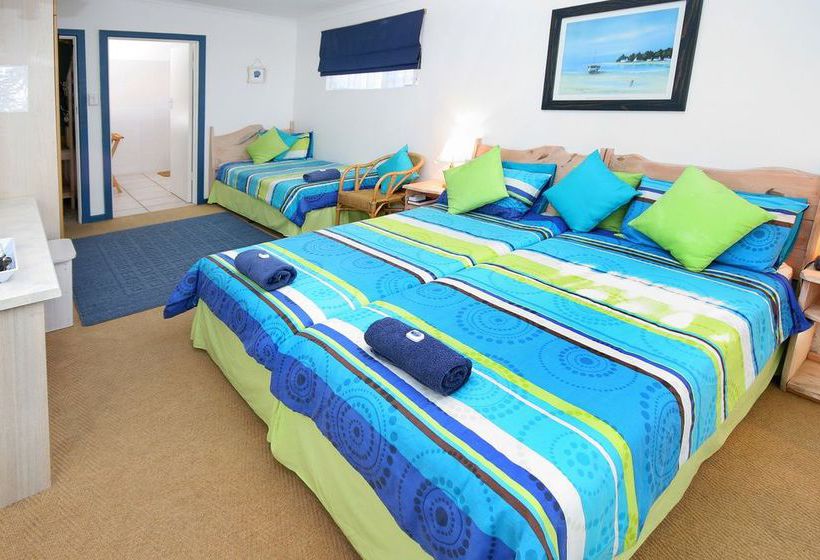 Aquarius Bed & Breakfast 14