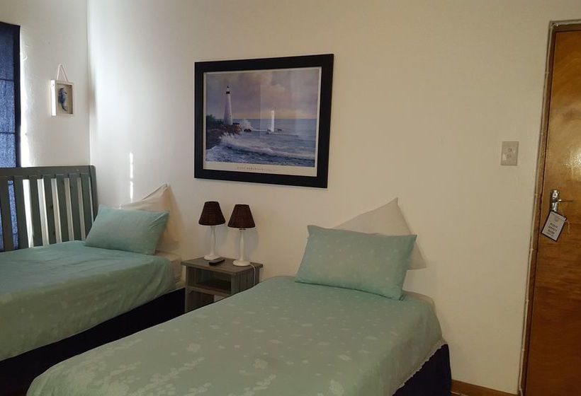 Aquarius Bed & Breakfast 5