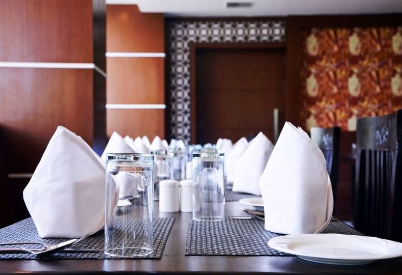 Hotel Genx Casaya Lucknow 16