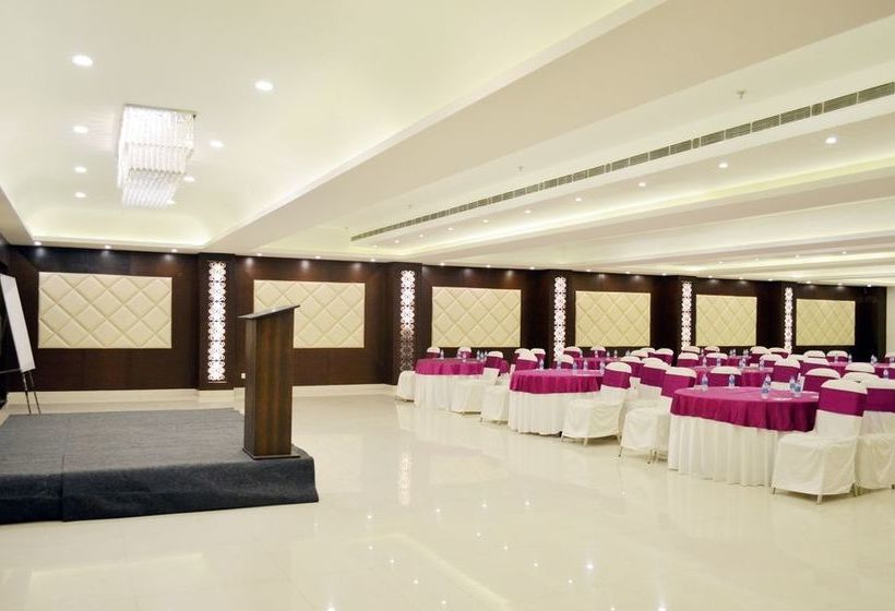 Hotel Genx Casaya Lucknow 18