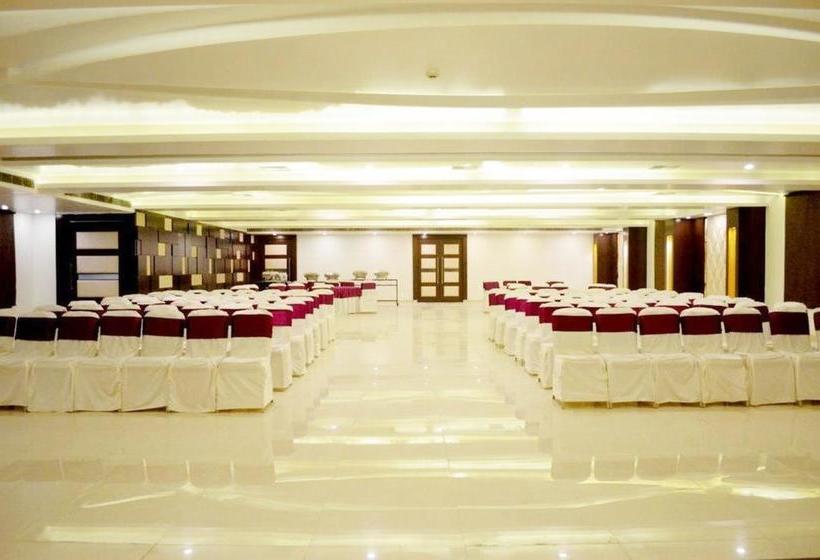 Hotel Genx Casaya Lucknow 2