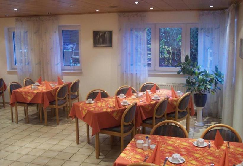 Hotel Zur Bergstrasse Garni 1