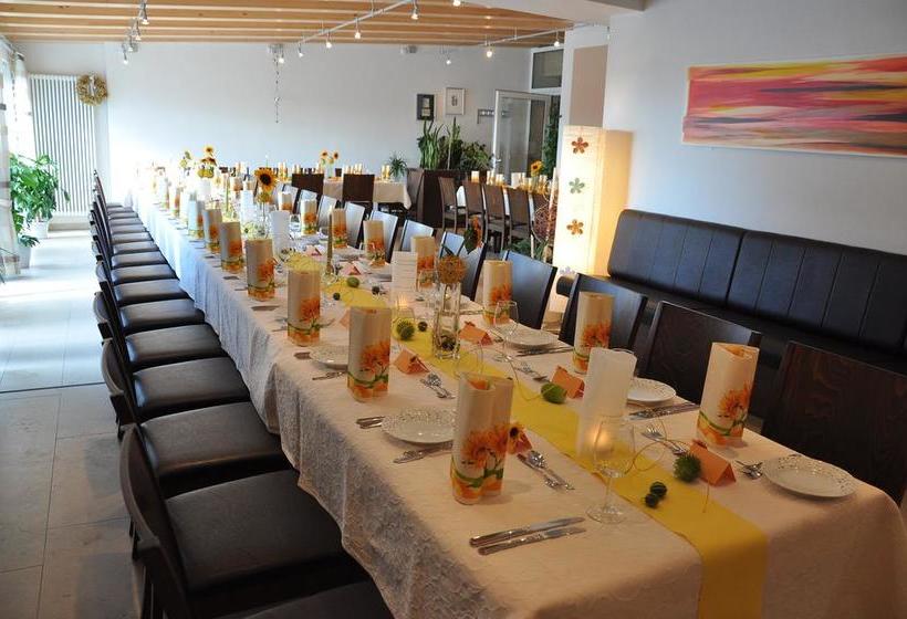 Hotel Kaiser Landhaus 13