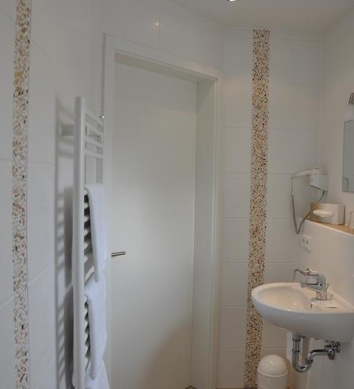 Hotel Kaiser Landhaus 9