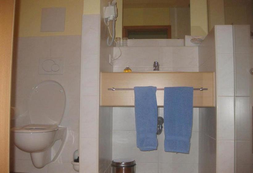 Hotel Deutsches Haus Landgasthof 4