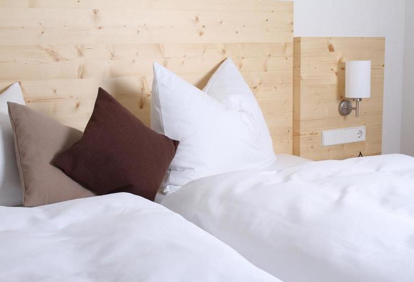 Gasthaus & Hotel Beim Rinderwirt 15