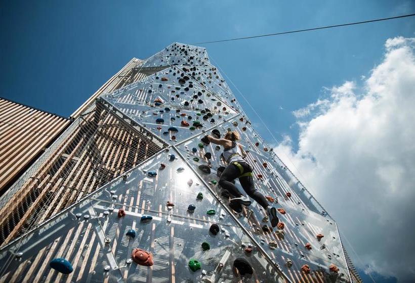 Hotel Globetrotter Lodge 13