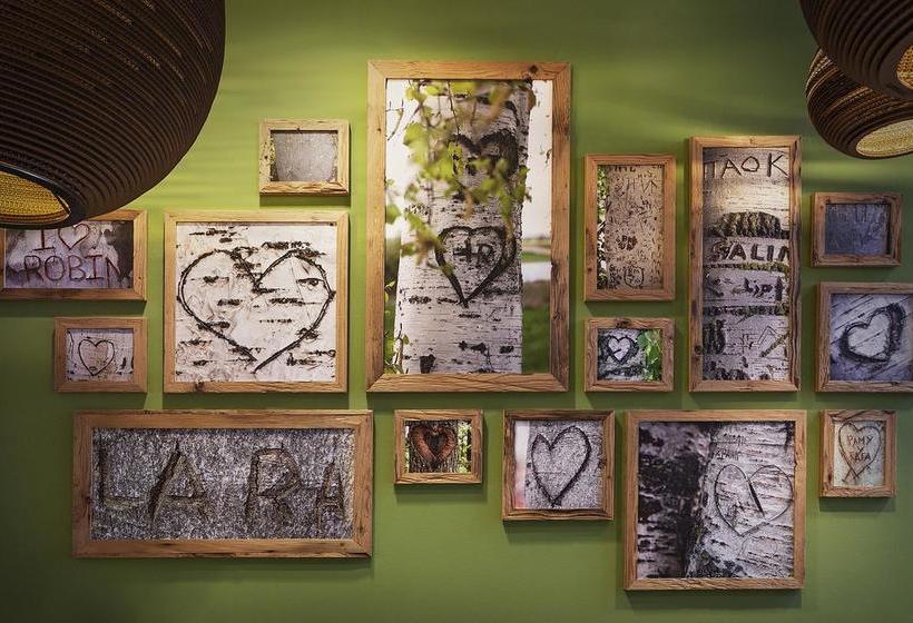 Hotel Globetrotter Lodge 5