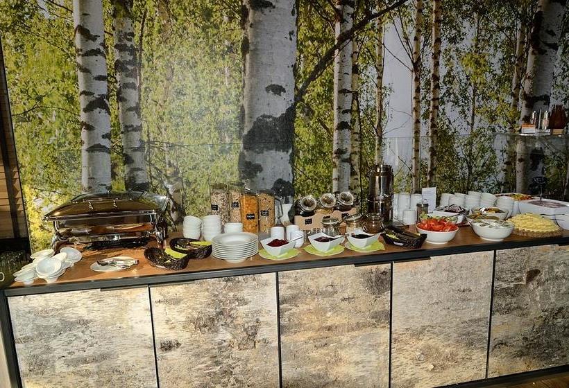 Hotel Globetrotter Lodge 9