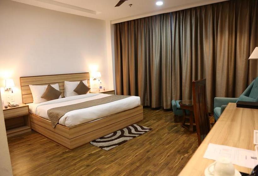 Hotel Ana Clarks Inn Panchkula 11