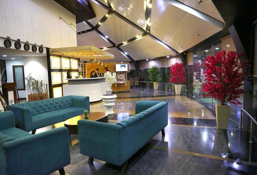 Hotel Ana Clarks Inn Panchkula 14