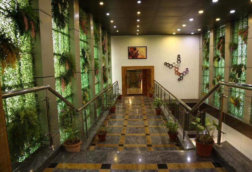 Hotel Ana Clarks Inn Panchkula 5