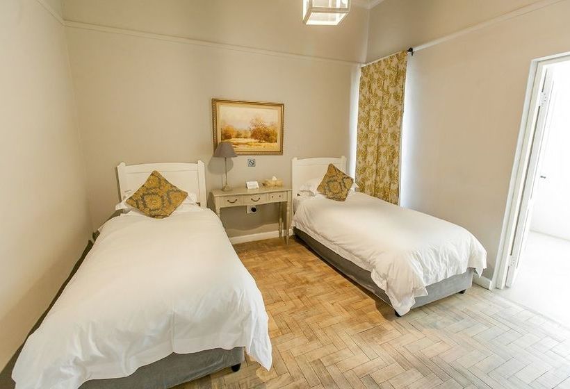 Pension Old House Luxury Guest House 11