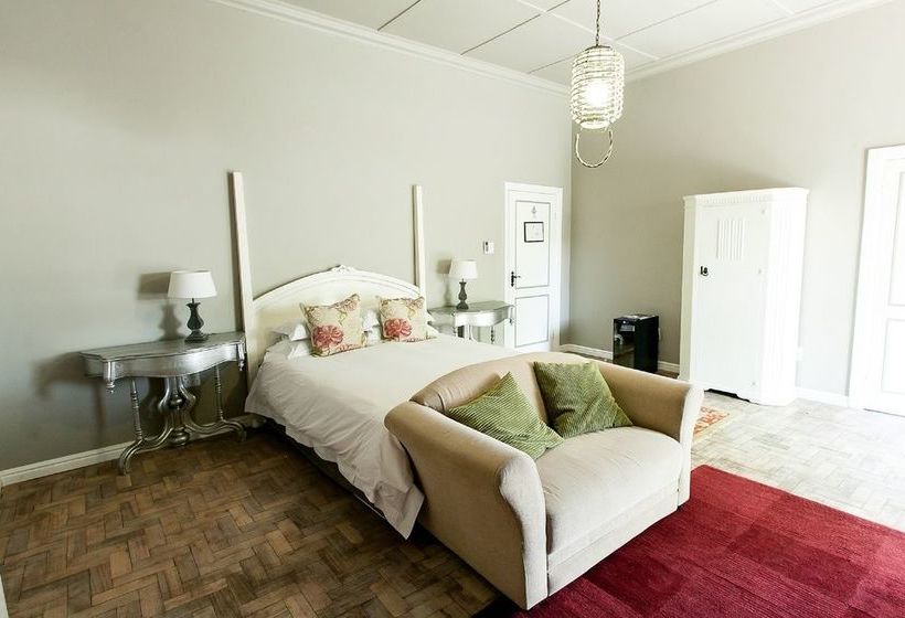 Pension Old House Luxury Guest House 12